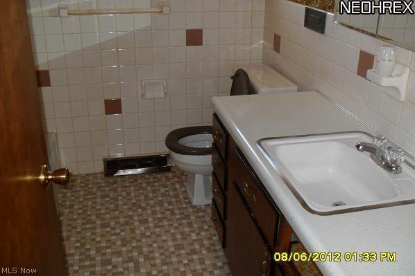 13708 Carpenter Road Garfield Heights, OH 44125 - Photo 7 of 13