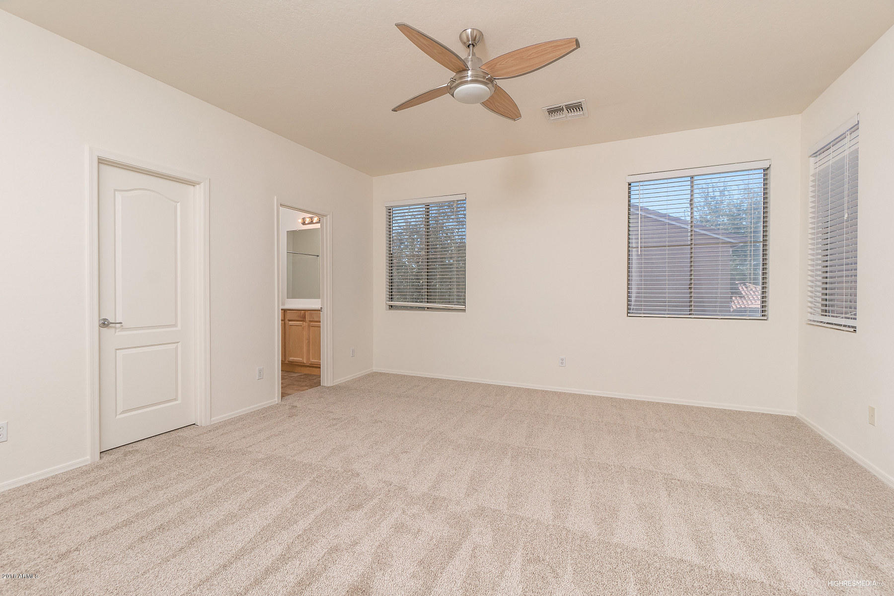 880 East Devon Road Gilbert, AZ 85296 - Photo 13 of 15 IMG7078_web