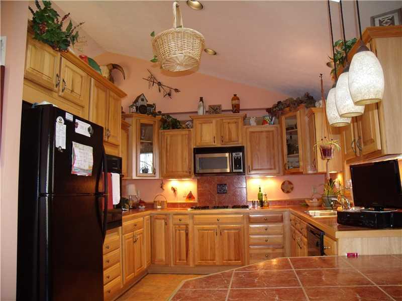 335 Sun Mine Road Sarver, PA 16055 - Photo 4 of 7 Kitchen.