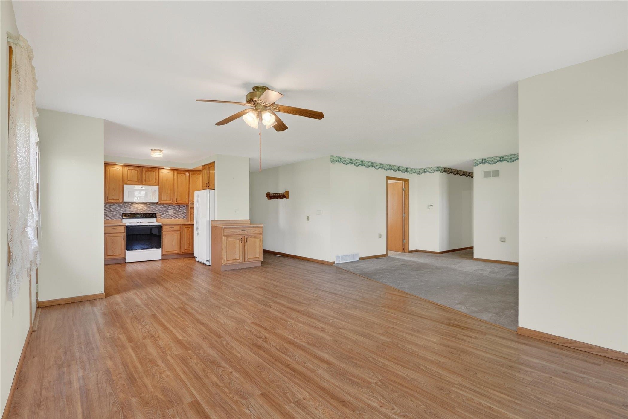 1936 Hoosier Road Franklin Grove, IL 61031 - Photo 19 of 51
