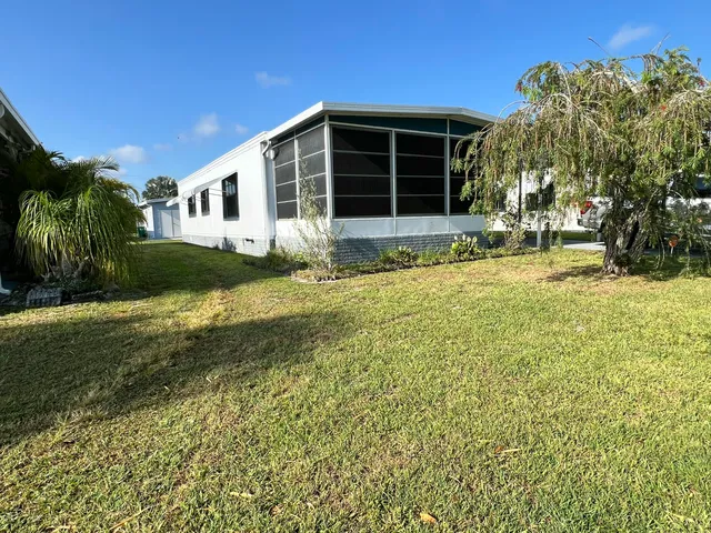 $150,000 | 1005 Thrush Circle, Barefoot Bay, FL 32976