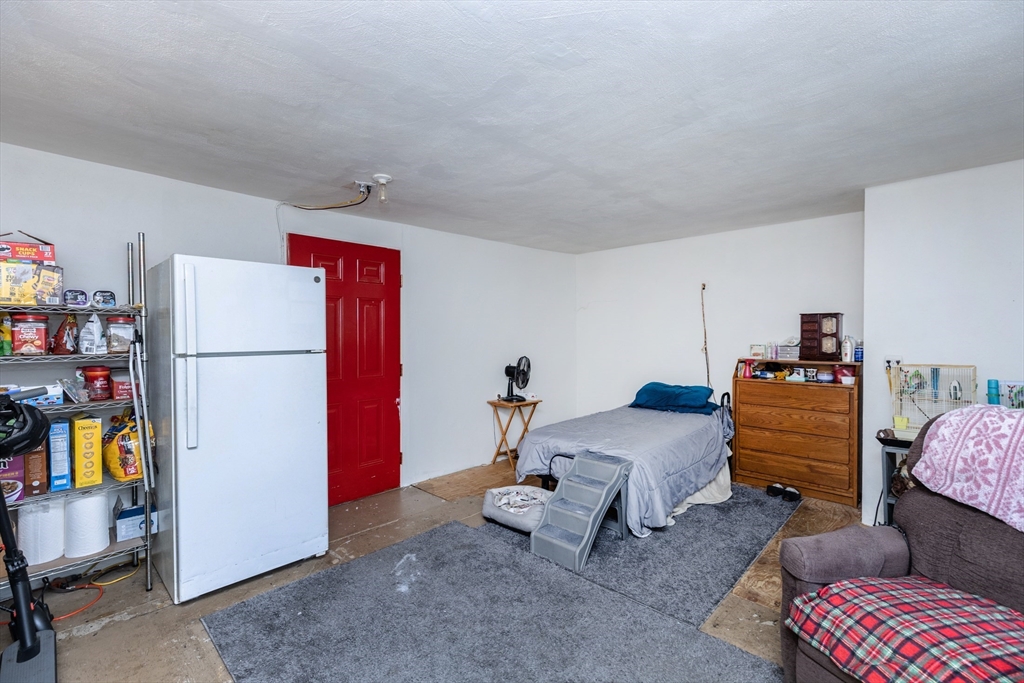 8 Andover Road Beverly, MA 01915 - Photo 11 of 30