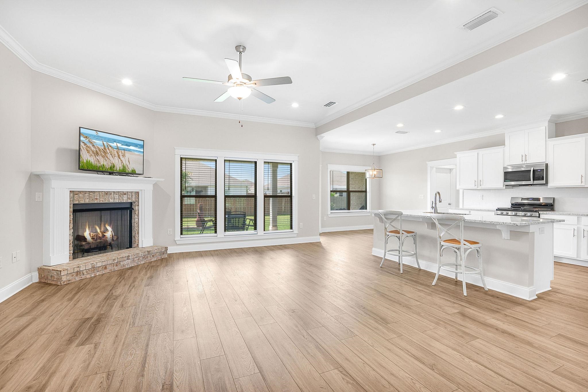 435 Shepard Street Gulf Shores, AL 36542 - Photo 3 of 40