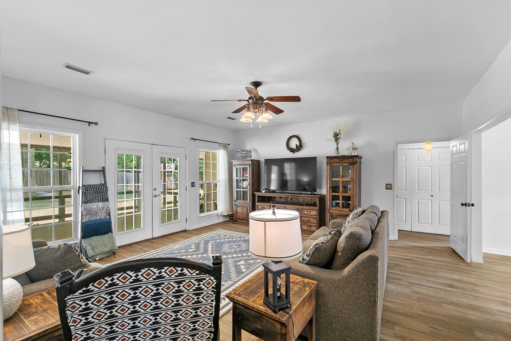 115 Walden Pond Road Headland, AL 36345 - Photo 6 of 47