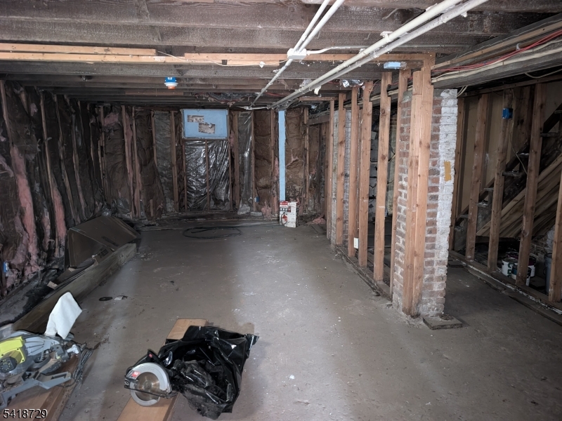 326 Elm Street Perth Amboy, NJ 08861 - Photo 8 of 22