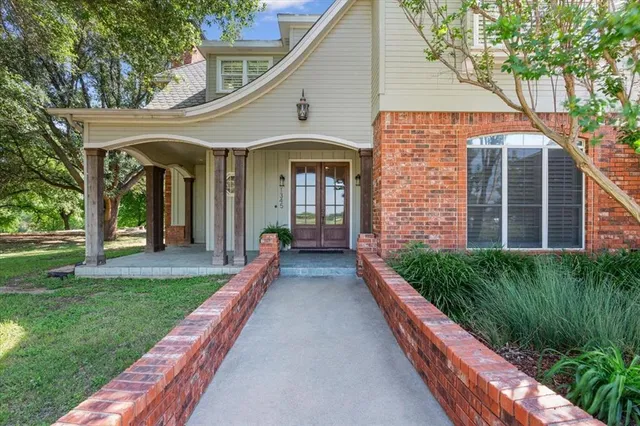 $995,000 | 1345 Stillwater Road, Waco, TX 76708