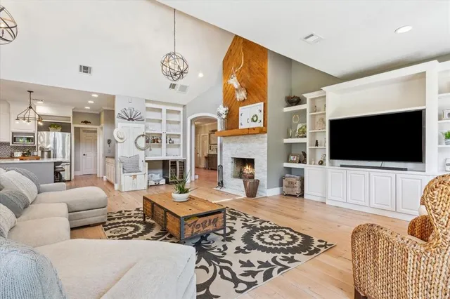 $995,000 | 1345 Stillwater Road, Waco, TX 76708