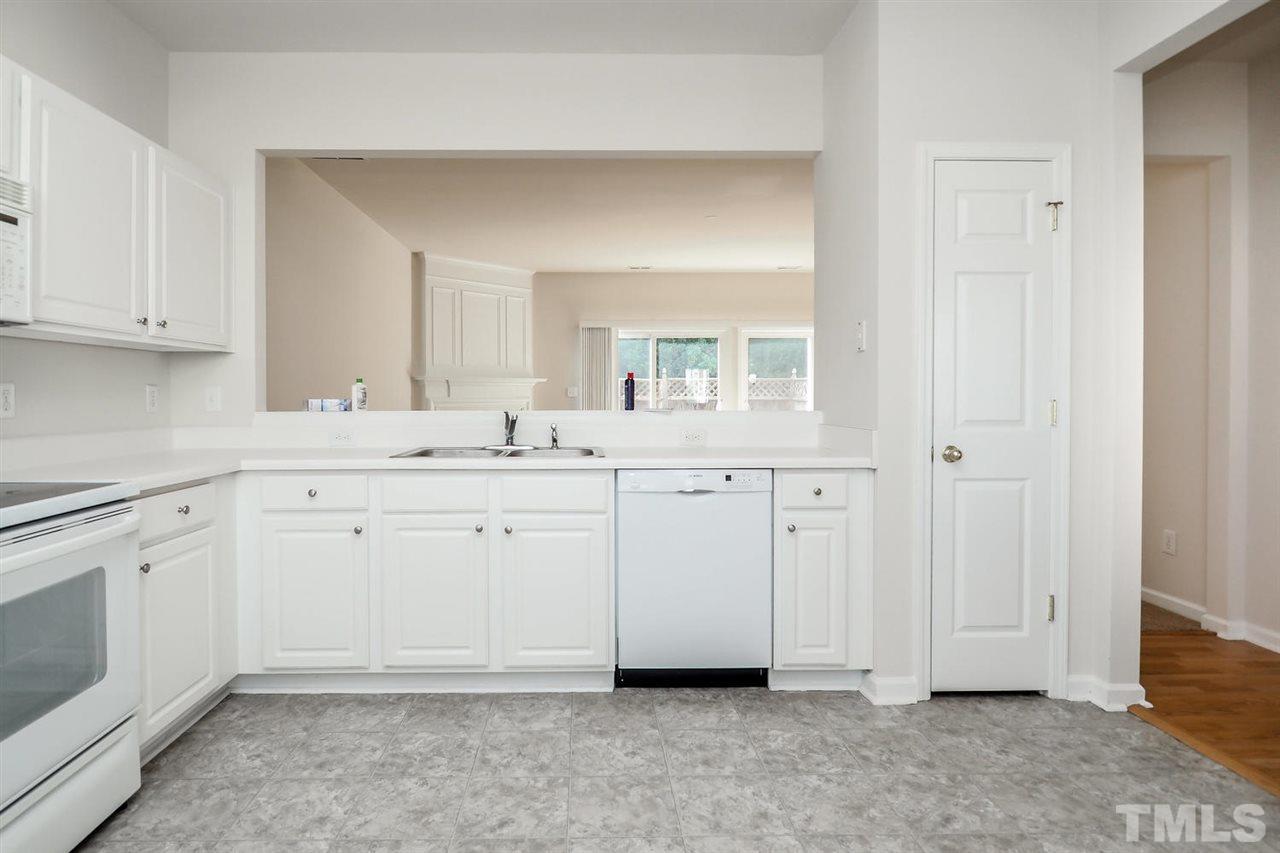 5347 Glen Canyon Road Raleigh, NC 27616 - Photo 8 of 24