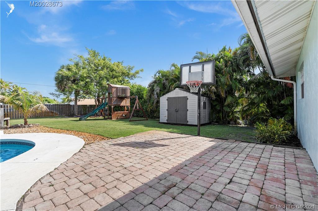 1093 Northwest Spruce Ridge Drive Stuart, FL 34994 - Photo 33 of 40 Gallery Image 33