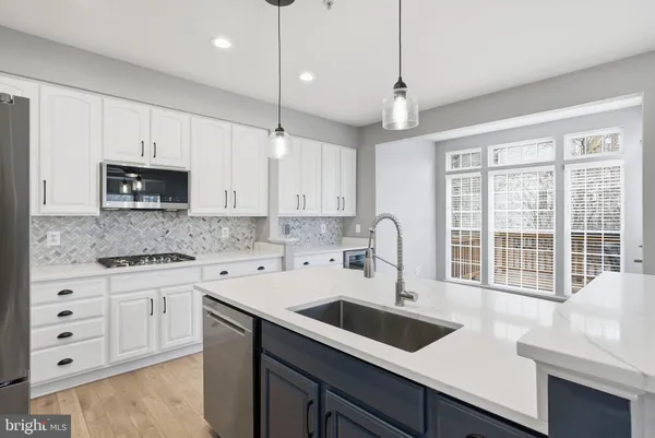 $3,500 | 19188 Sweig Terrace, Leesburg, VA 20176