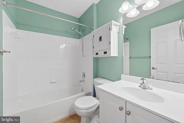 $3,500 | 19188 Sweig Terrace, Leesburg, VA 20176