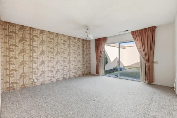 $447,500 | 1937 Bur Oak Drive, Modesto, CA 95354