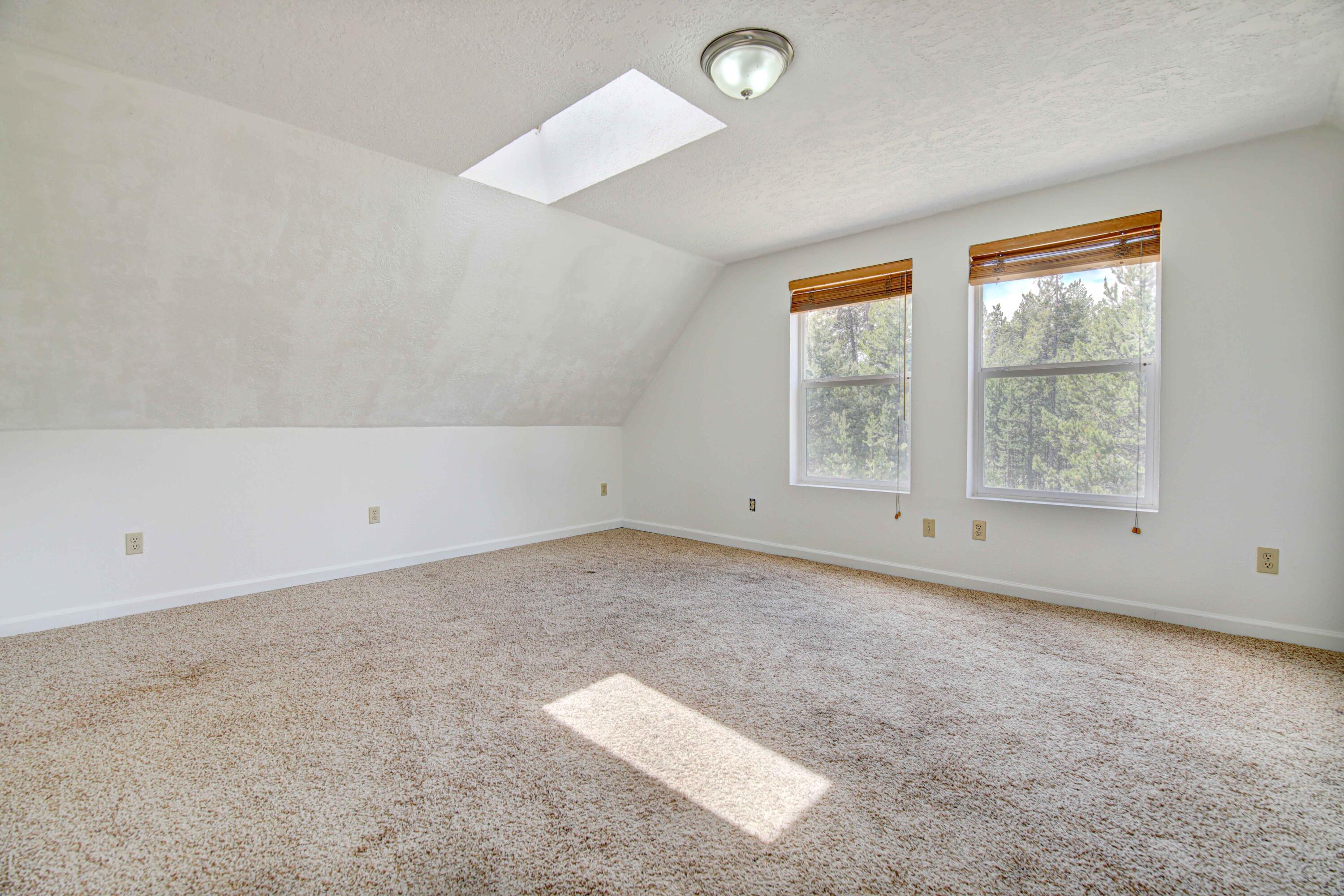 17078 Fontana Road Bend, OR 97707 - Photo 12 of 26 17078 Fontana -13