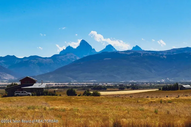 $399,000 | 6053 West 1400 North, Driggs, ID 83422