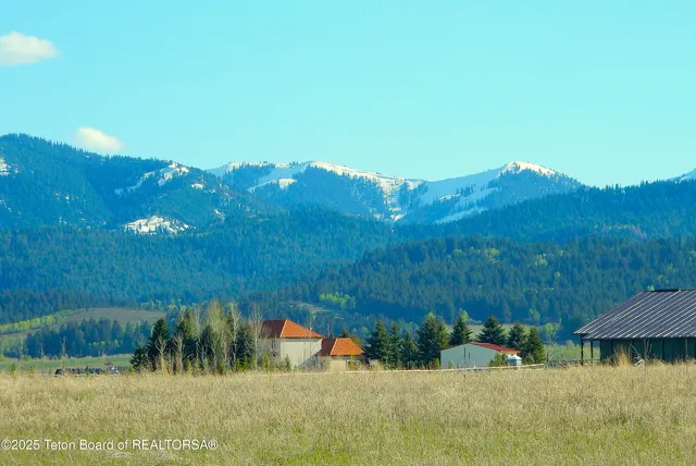 $399,000 | 6053 West 1400 North, Driggs, ID 83422