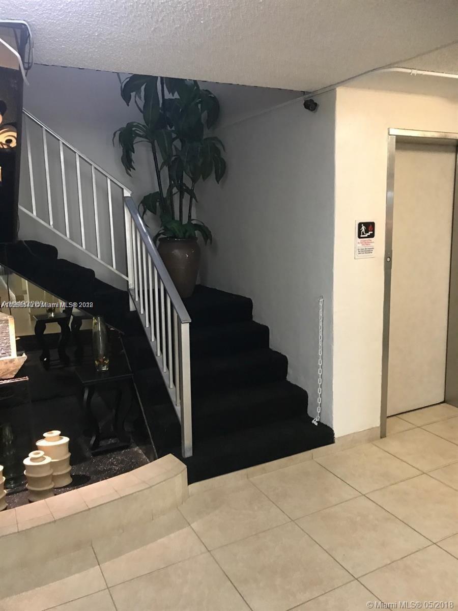 6500 Cypress Road, Unit 104 Plantation, FL 33317 - Photo 12 of 36 Gallery Image 12