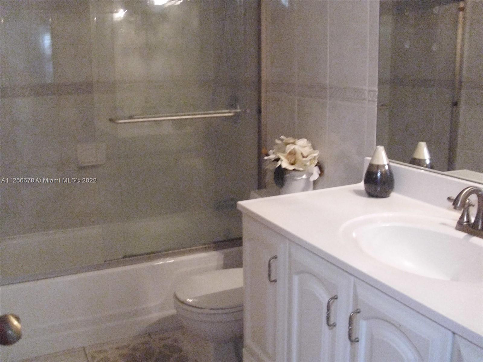 6500 Cypress Road, Unit 104 Plantation, FL 33317 - Photo 30 of 36 Gallery Image 30
