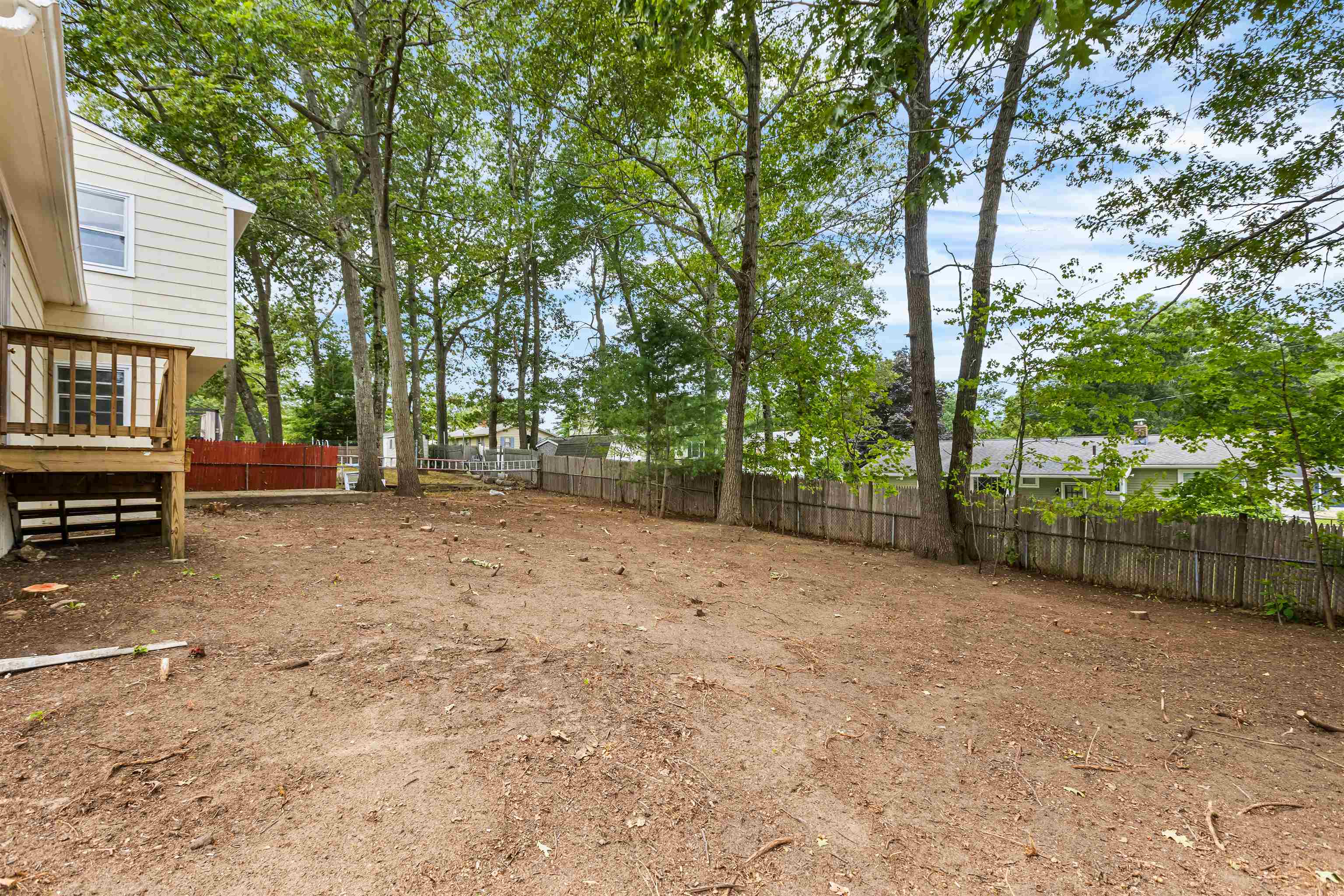 35 Alexander Drive Manchester, NH 03109 - Photo 19 of 20