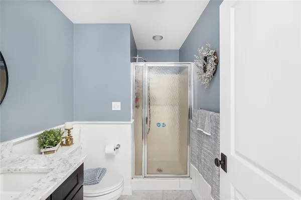 $4,600 | 581 Middle Road, Portsmouth, RI 02871