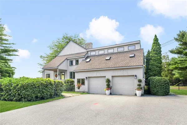 $4,600 | 581 Middle Road, Portsmouth, RI 02871