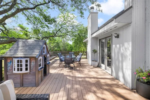 $4,600 | 581 Middle Road, Portsmouth, RI 02871