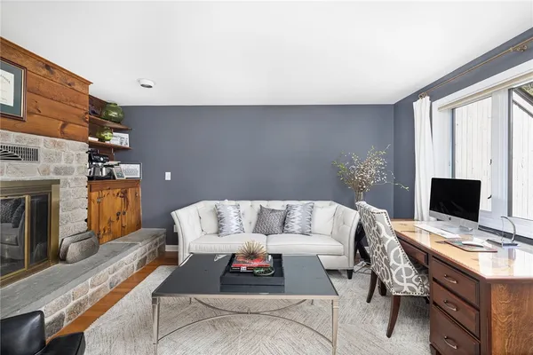 $4,600 | 581 Middle Road, Portsmouth, RI 02871