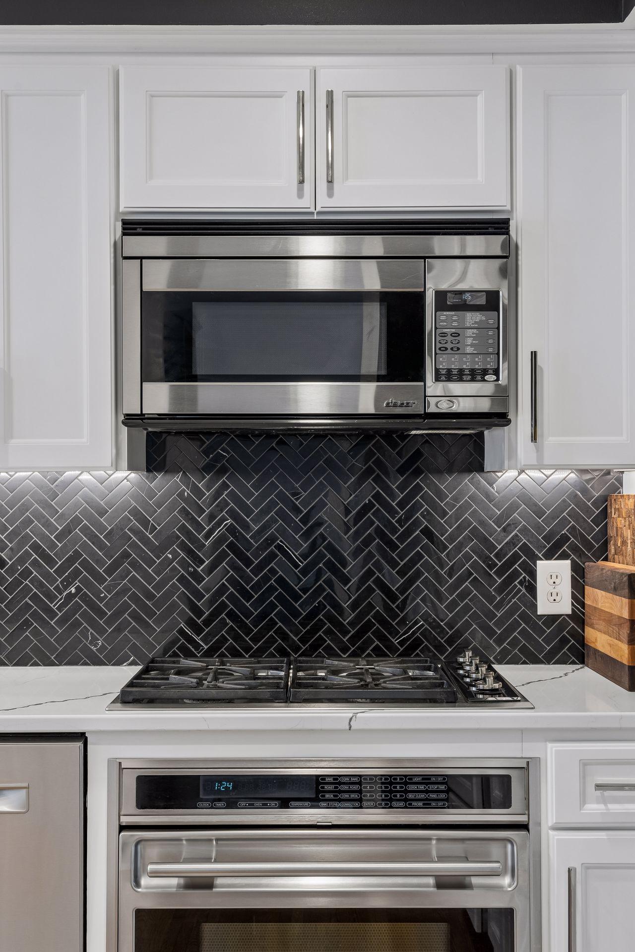 4811 Maple Road Edina, MN 55424 - Photo 32 of 78