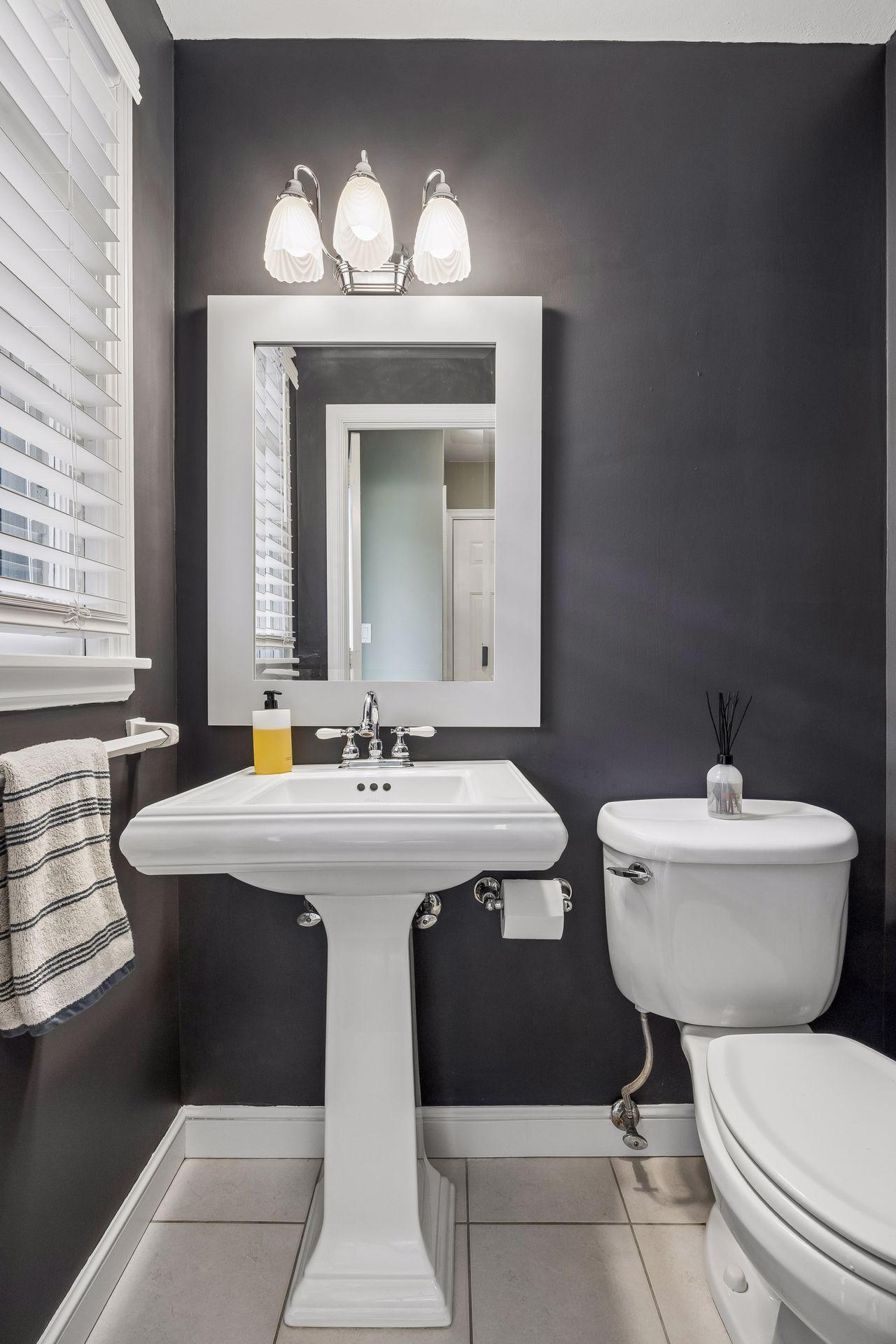 4811 Maple Road Edina, MN 55424 - Photo 34 of 78