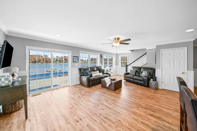 a view of balcony with city view