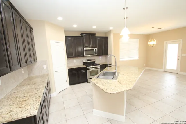 $2,300 | 12923 Waterlily Way, San Antonio, TX 78254