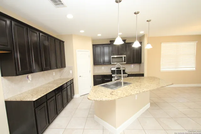 $2,300 | 12923 Waterlily Way, San Antonio, TX 78254