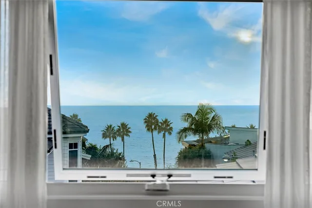 a view of a terrace with sitting area