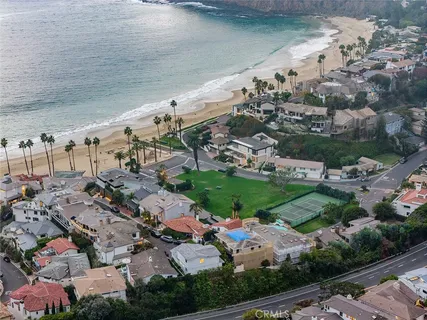 a view of roof deck with patio