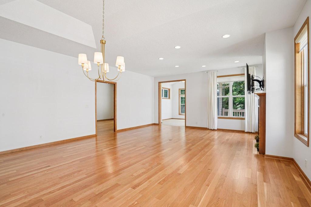 8981 Coffman Path Inver Grove Heights, MN 55076 - Photo 6 of 60 Gallery Image 6