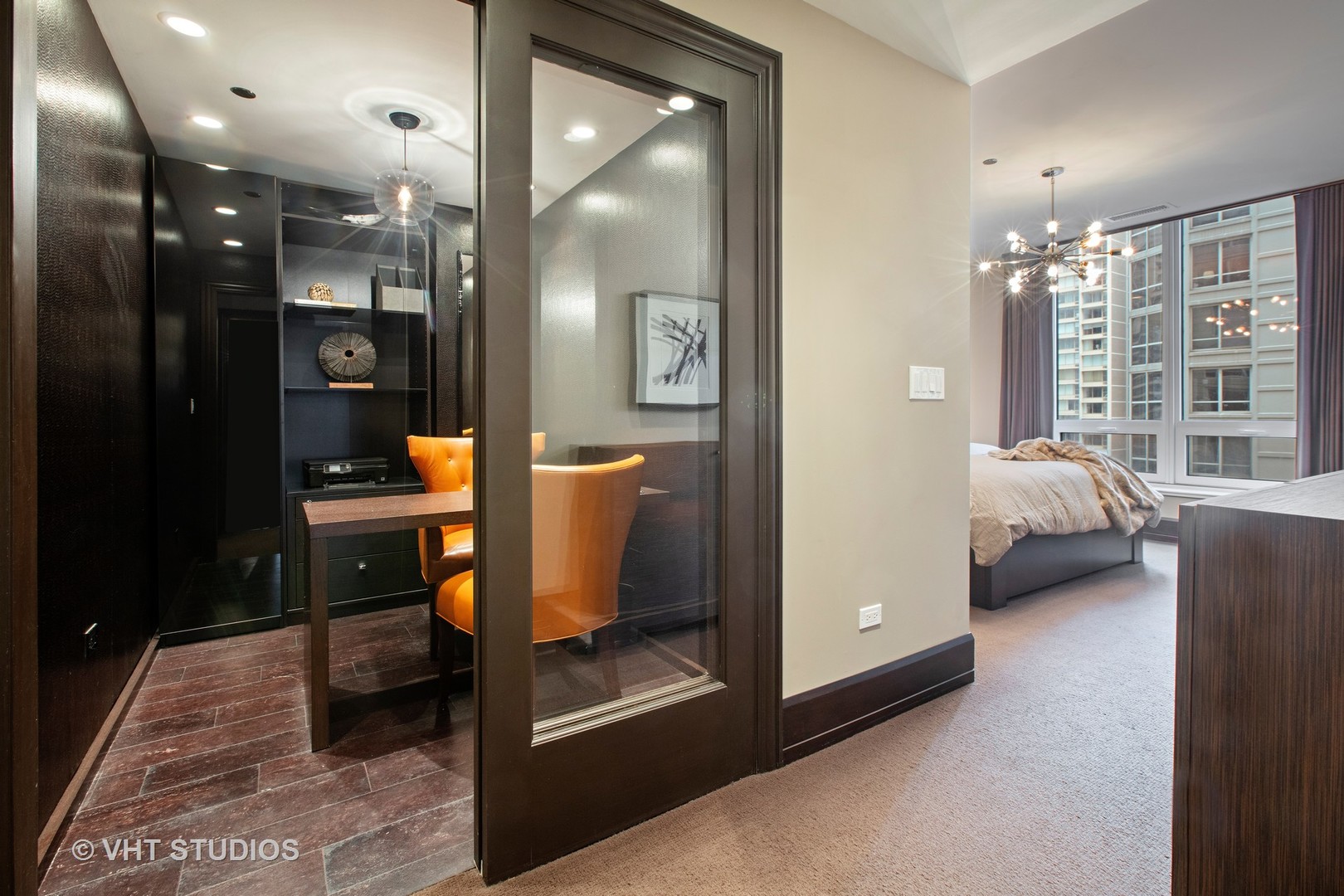 10 East Delaware Place, Unit 10D Chicago, IL 60611 - Photo 8 of 19