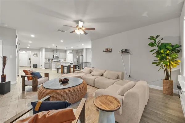 $2,600 | 1009 Croxley Way, Fort Worth, TX 76247