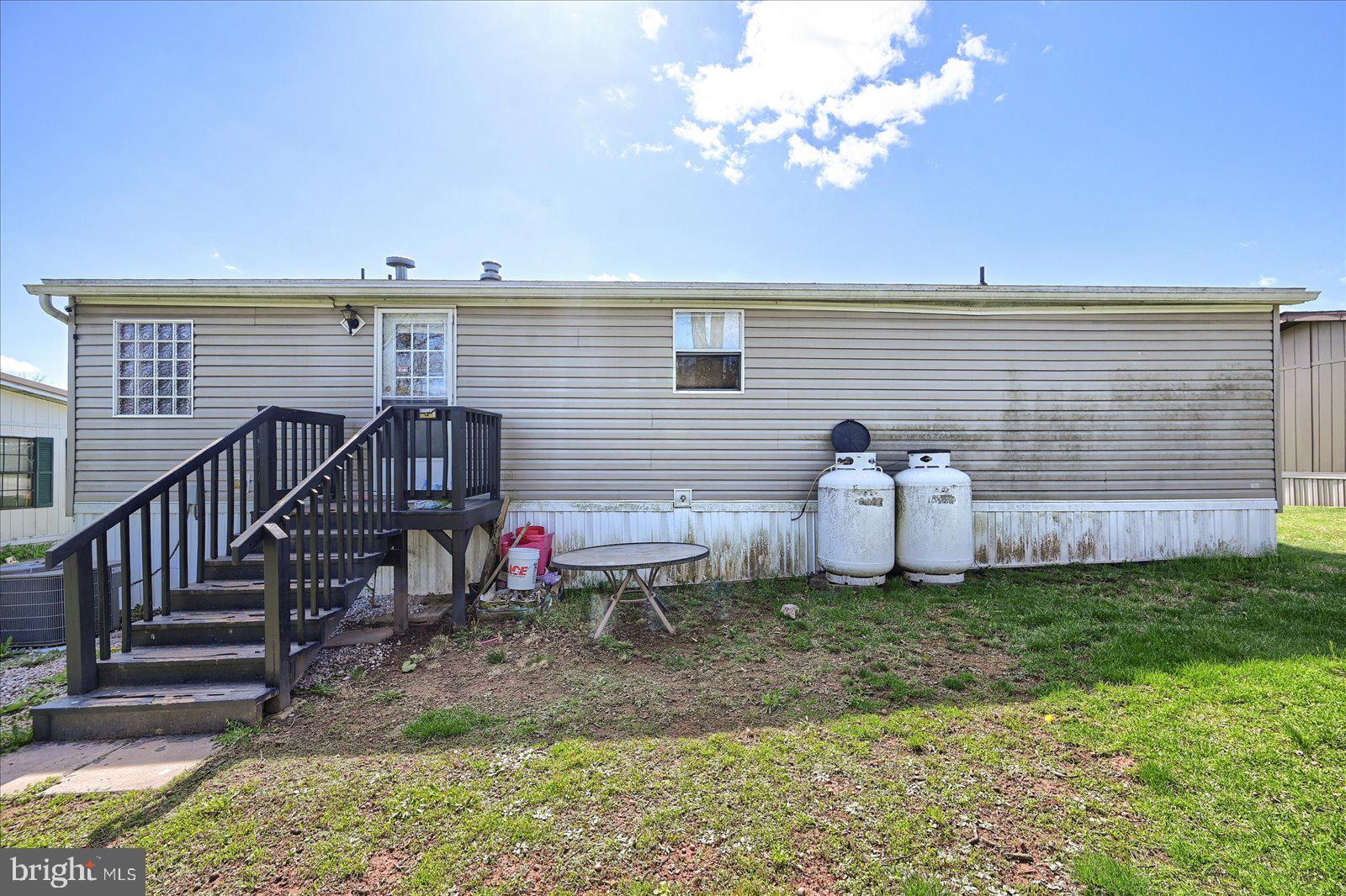 203 Rife Road, Unit 52 East Berlin, PA 17316 - Photo 8 of 24 Gallery Image 8