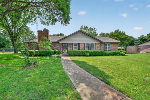 $285,000 | 8330 Jerrie Jo Drive, North Richland Hills, TX 76180