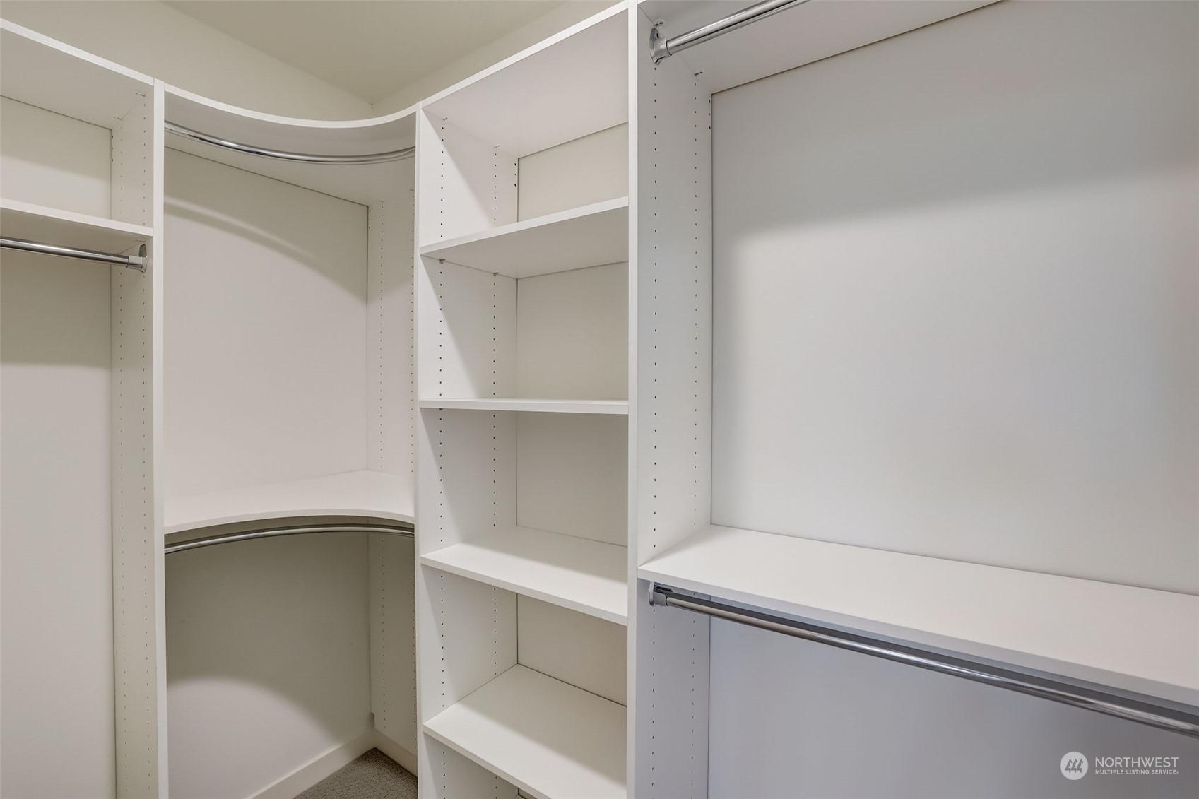 2839 Southwest Yancy Street, Unit A Seattle, WA 98126 - Photo 34 of 40 Gallery Image 34
