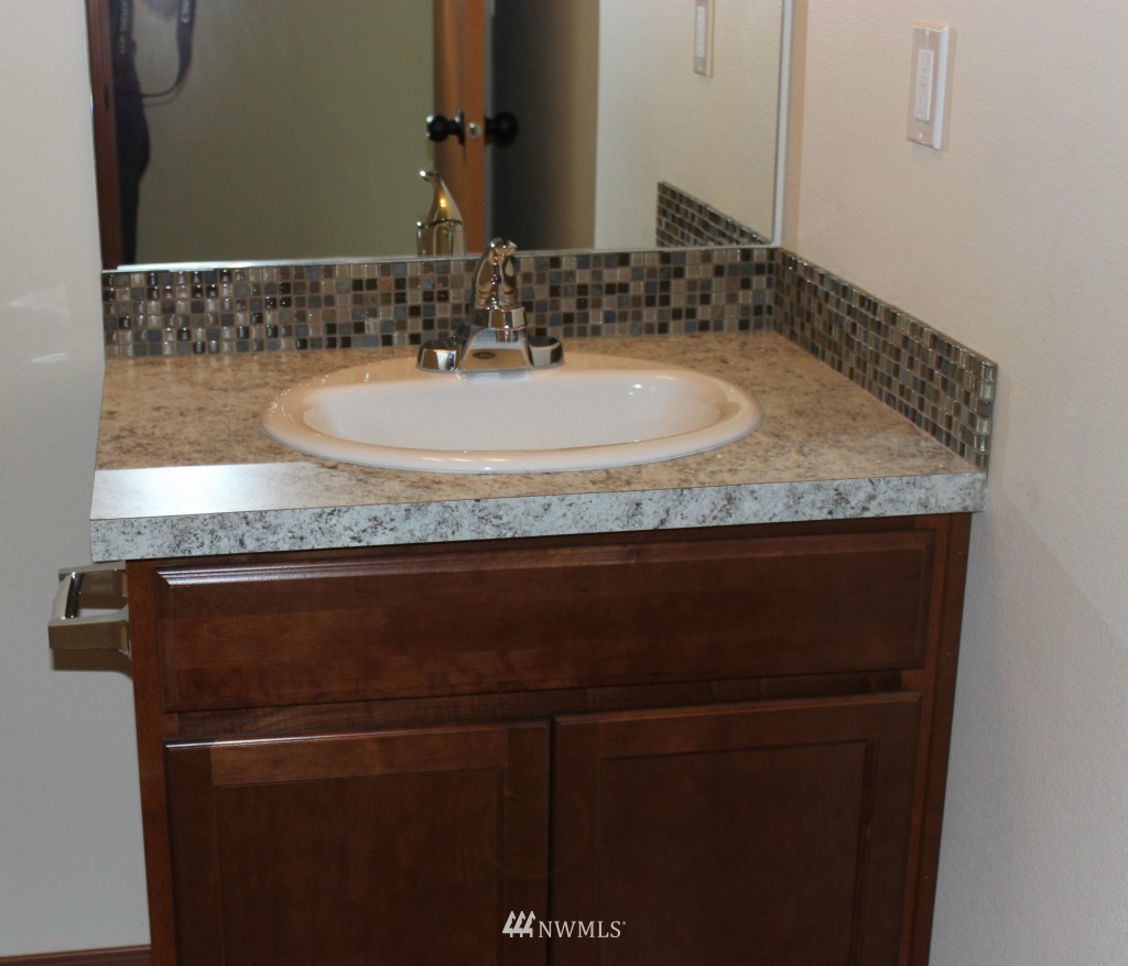 6316 199th Loop Southwest Rochester, WA 98579 - Photo 11 of 11 Gallery Image 11
