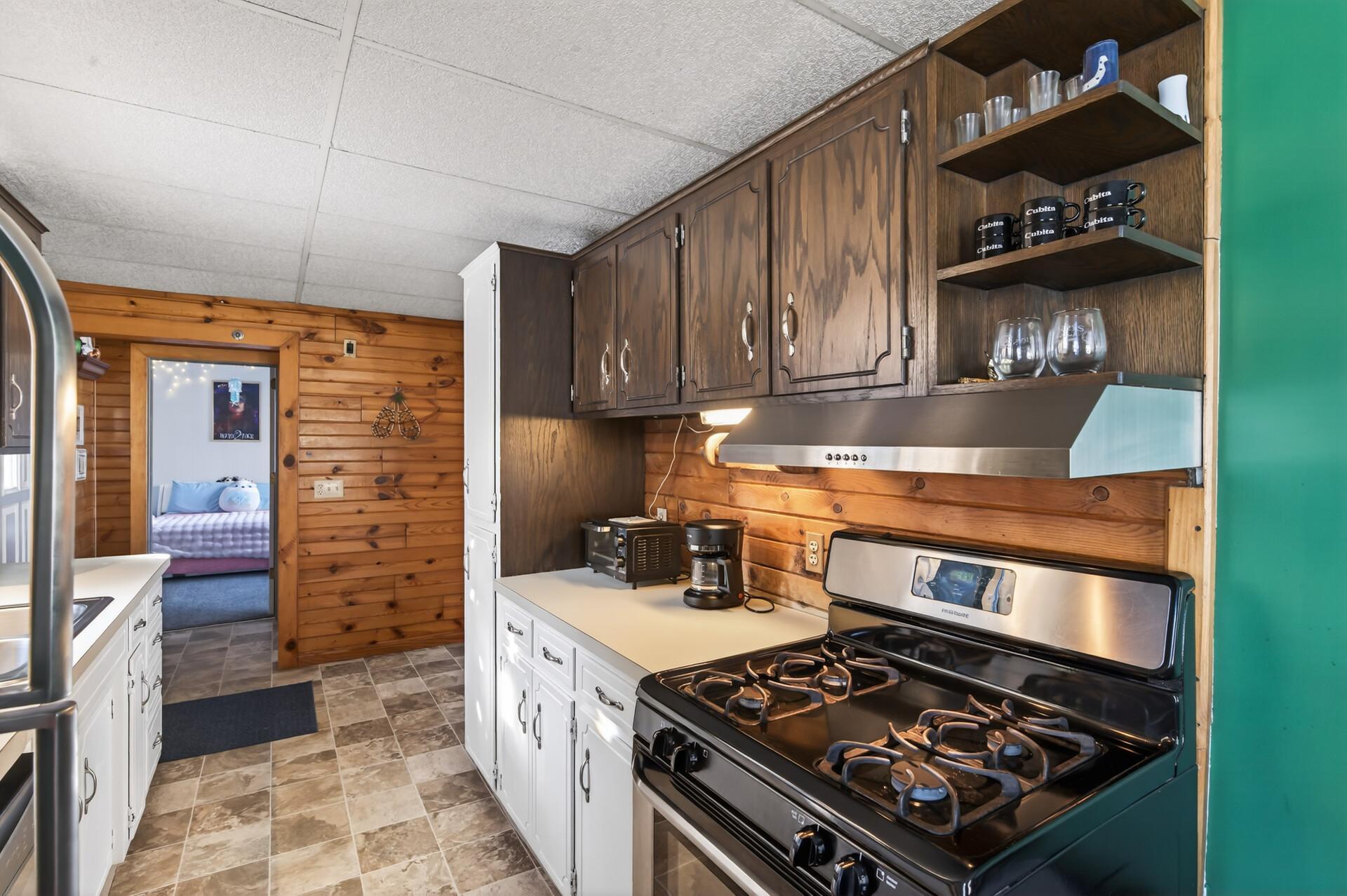 5206 Drummond Road Mound, MN 55364 - Photo 6 of 50