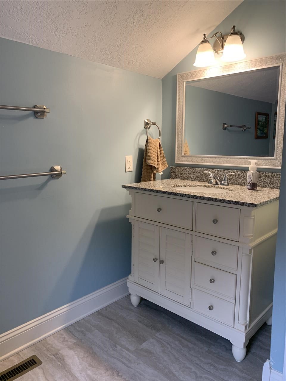 6654 Ellsworth Road Ellsworth, MI 49729 - Photo 20 of 55 1867315-19.JPG