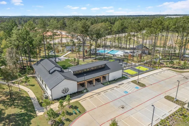 $303,990 | 4273 Multnomah Fls Drive, Conroe, TX 77303