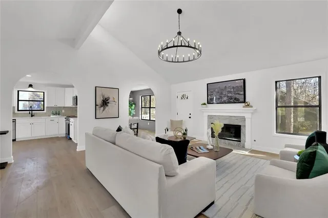 $359,900 | 10 Bramblewood Place Southwest, Cartersville, GA 30120