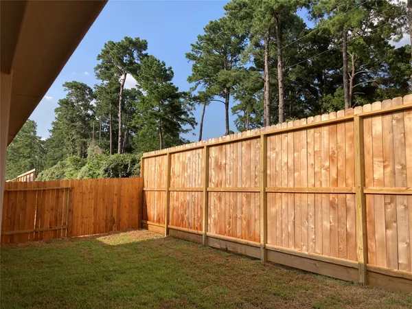 $2,300 | 22826 Ephesus Avenue, Tomball, TX 77377