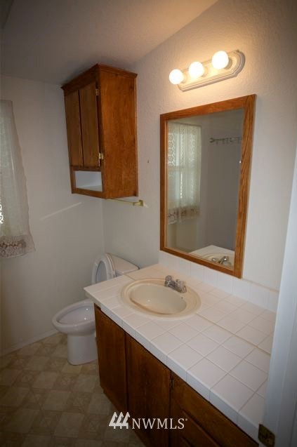 23813 7th Place West Bothell, WA 98021 - Photo 4 of 7