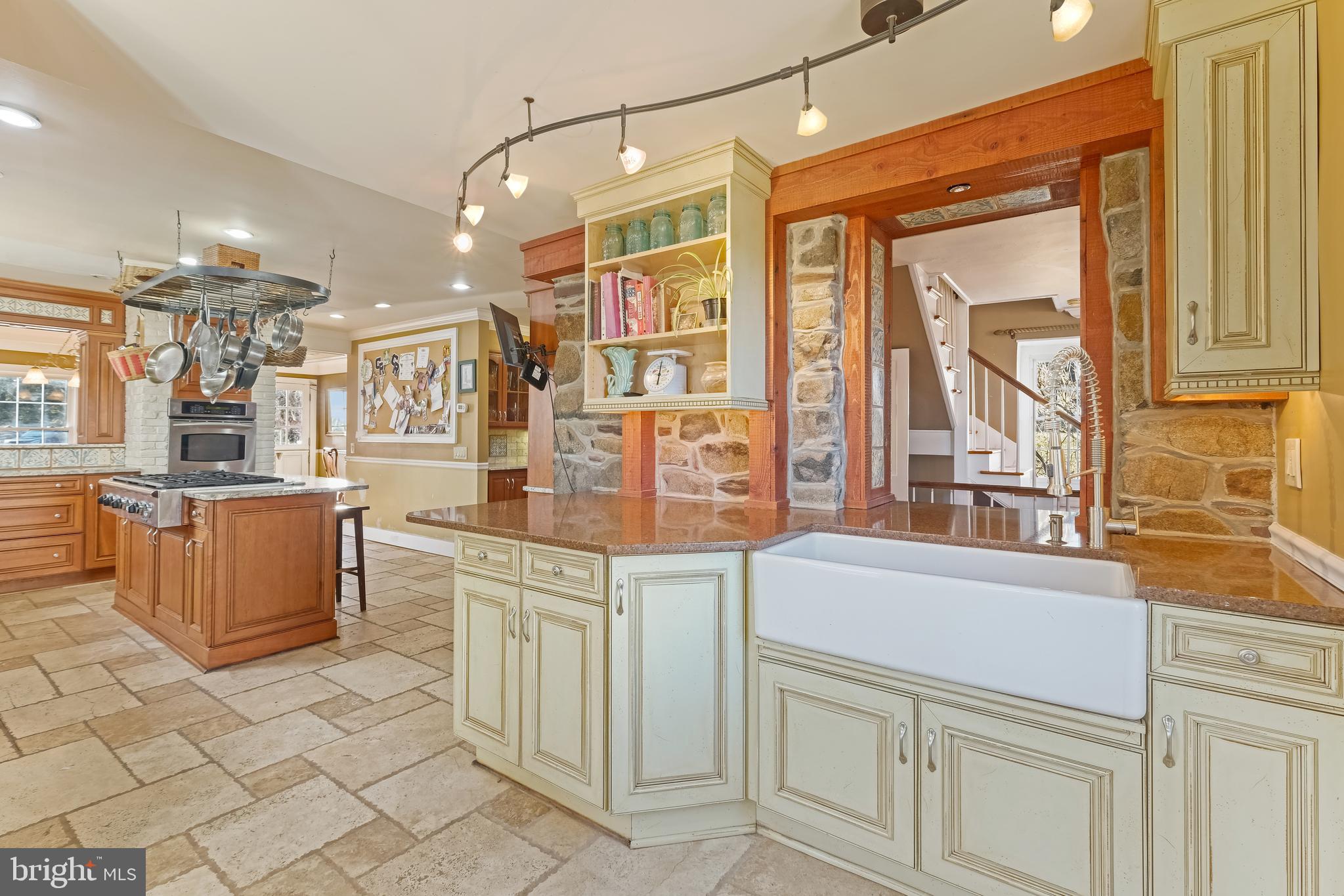 3010 Windy Bush Road New Hope, PA 18938 - Photo 17 of 61