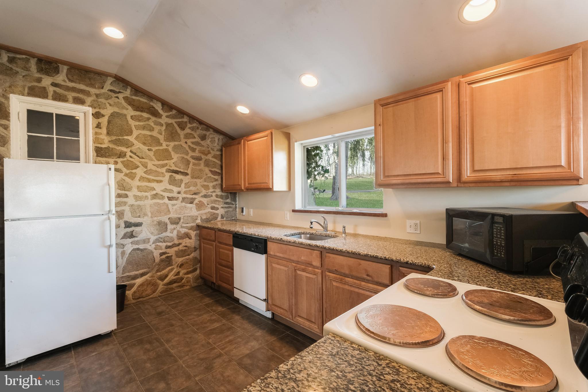 3010 Windy Bush Road New Hope, PA 18938 - Photo 38 of 61