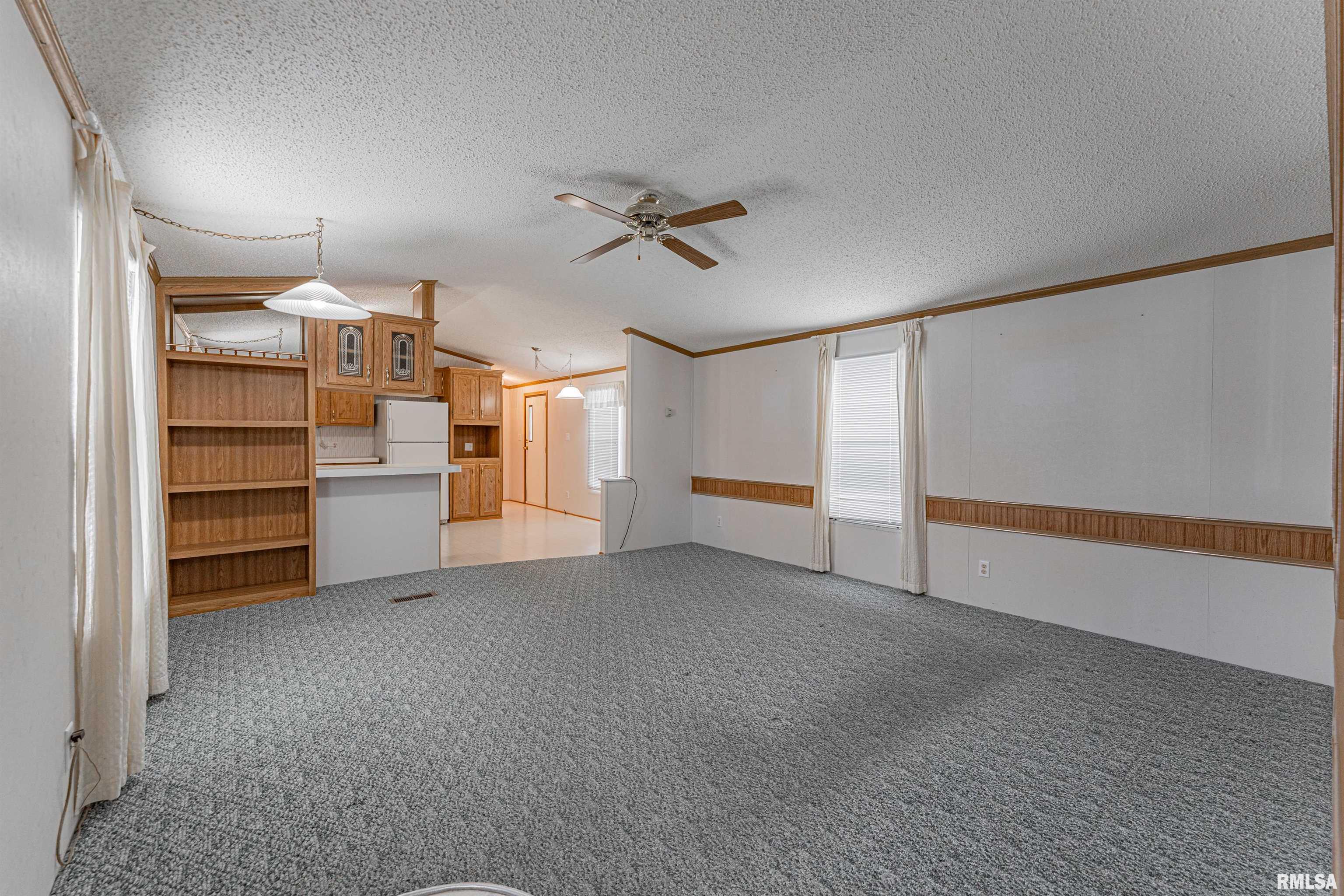 3535 East Cook Street, Unit 29 Springfield, IL 62703 - Photo 3 of 16