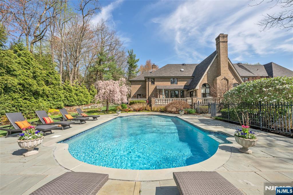 14 Eckert Farm Road Saddle River, NJ 07458 - Photo 42 of 48
